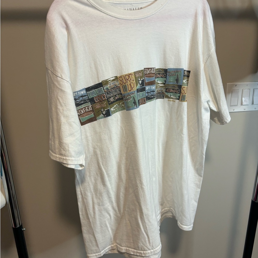 Graphic White Surf T-Shirt